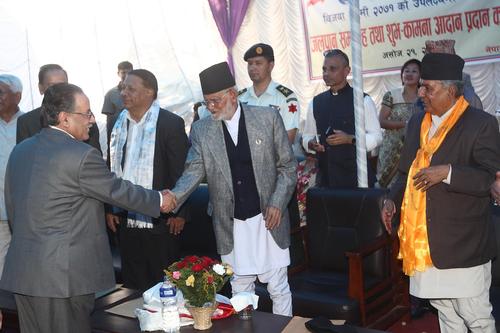 https://archive.nepalitimes.com/assets/uploads/gallery/46373-tea-reception-2.jpg