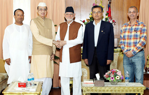 https://archive.nepalitimes.com/assets/uploads/gallery/8736f-KS-KTM-Indian-Former-Minister-Singh-Meets-PM-online.jpg