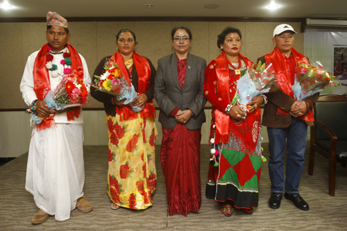 https://archive.nepalitimes.com/assets/uploads/gallery/c44cf-felicitation.jpg