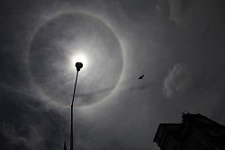 https://archive.nepalitimes.com/image.php?&width=250&image=/assets/uploads/gallery/1c167-Solar-Halo.jpg