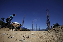 https://archive.nepalitimes.com/image.php?&width=250&image=/assets/uploads/gallery/4ba5d-Rebuilding-schools-in-Sindhupalchok.jpg