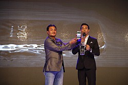 https://archive.nepalitimes.com/image.php?&width=250&image=/assets/uploads/gallery/c2c96-Samsung-launch.jpg