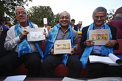 https://archive.nepalitimes.com/image.php?&width=250&image=/assets/uploads/gallery/011da-book-launch.jpg