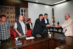 https://archive.nepalitimes.com/image.php?&width=250&image=/assets/uploads/gallery/0c319-May-5.JPG