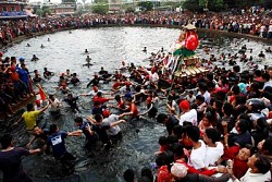 https://archive.nepalitimes.com/image.php?&width=250&image=/assets/uploads/gallery/175eb-Ap-26.jpg