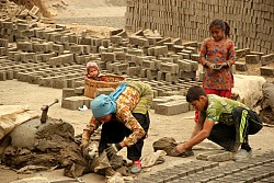 https://archive.nepalitimes.com/image.php?&width=250&image=/assets/uploads/gallery/1a9dd-ameer.JPG