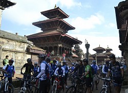 https://archive.nepalitimes.com/image.php?&width=250&image=/assets/uploads/gallery/3058d-3.jpg