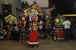 https://archive.nepalitimes.com/image.php?&width=250&image=/assets/uploads/gallery/3ae39-maakali-dance.jpg