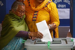 https://archive.nepalitimes.com/image.php?&width=250&image=/assets/uploads/gallery/3dc61-RamKumari-Shrestha-92-years-old-lalitpur_Belachhen.jpg