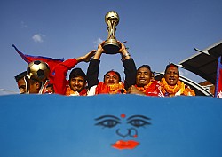 https://archive.nepalitimes.com/image.php?&width=250&image=/assets/uploads/gallery/40556-heroes-return-home.jpg
