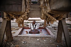 https://archive.nepalitimes.com/image.php?&width=250&image=/assets/uploads/gallery/7b5aa-rato-machhendranath.jpg