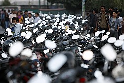 https://archive.nepalitimes.com/image.php?&width=250&image=/assets/uploads/gallery/86383-motorbike-line.jpg