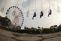 https://archive.nepalitimes.com/image.php?&width=250&image=/assets/uploads/gallery/94d98-Kathmandu-Fun-Park.jpg