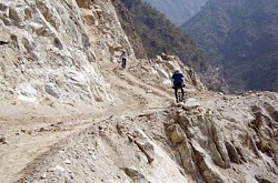 https://archive.nepalitimes.com/image.php?&width=250&image=/assets/uploads/gallery/ab5ed-h4.jpg