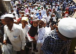 https://archive.nepalitimes.com/image.php?&width=250&image=/assets/uploads/gallery/c9d45-Eid-2016.JPG