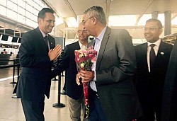 https://archive.nepalitimes.com/image.php?&width=250&image=/assets/uploads/gallery/d5c1a-1505971631718_BRO_New-York_20170921_pm-deuba.jpg