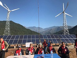 https://archive.nepalitimes.com/image.php?&width=250&image=/assets/uploads/gallery/df98c-Inaguration-of-Solar-Wind-Hybrid-System--71CC068C.jpeg